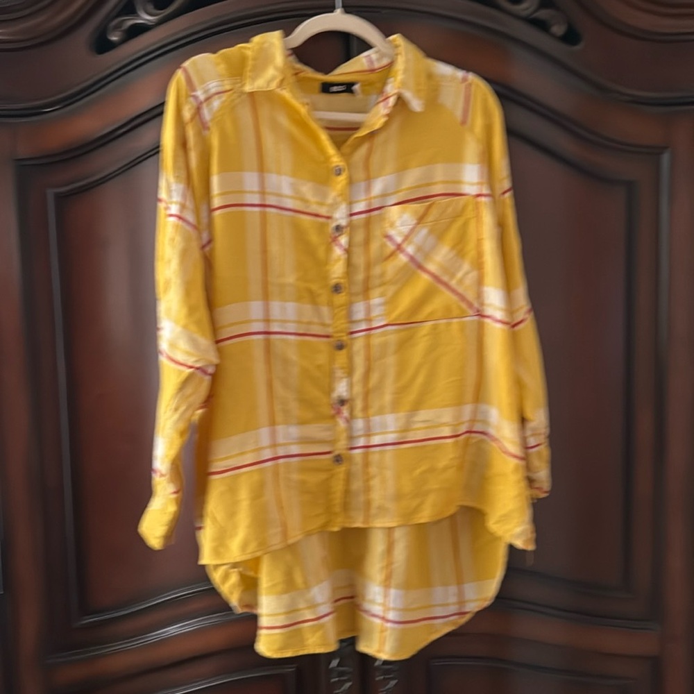 Urban Outfitters Yellow Oversized Plaid Flannel Size Small